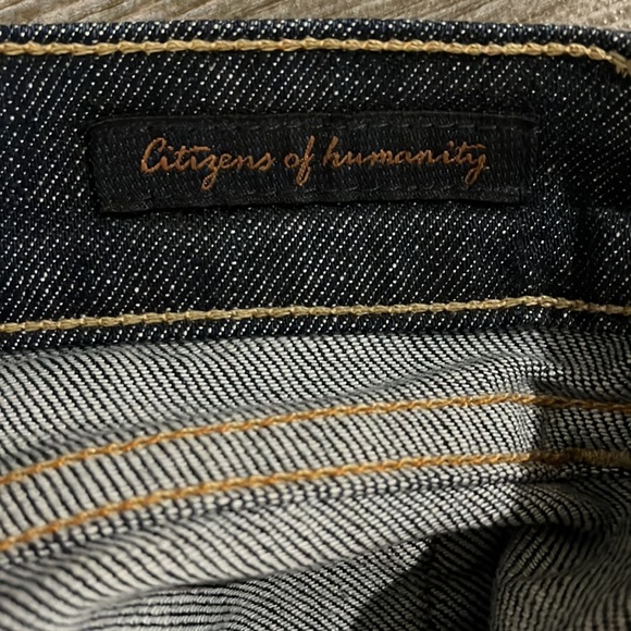 Citizens of Humanity Low Waist Cropped Stretch Jeans - Picture 2 of 3